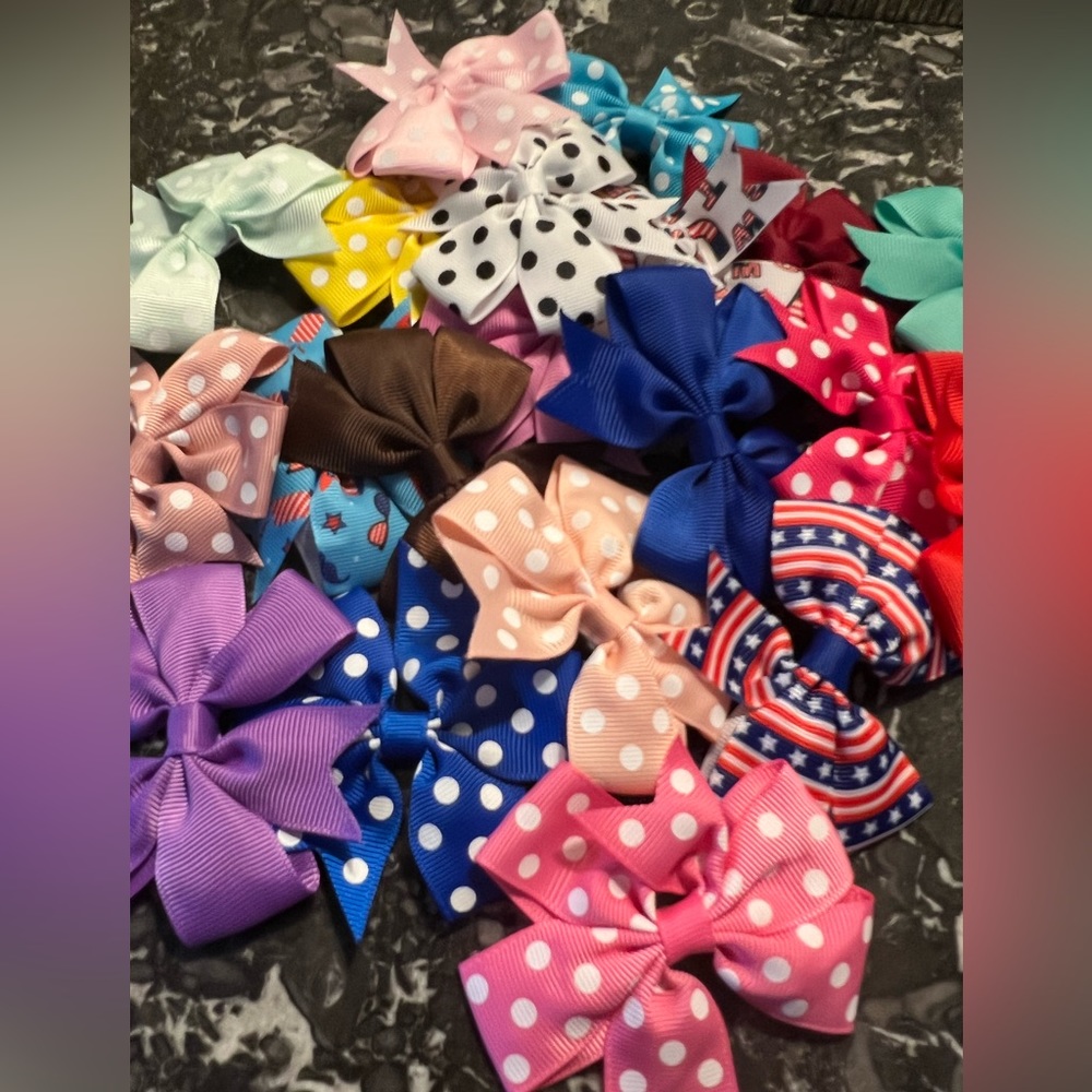 GRAB BAG Assortment of 20 NEW 3” Grosgrain Pinwheel Hair Bows on Alligator Clips